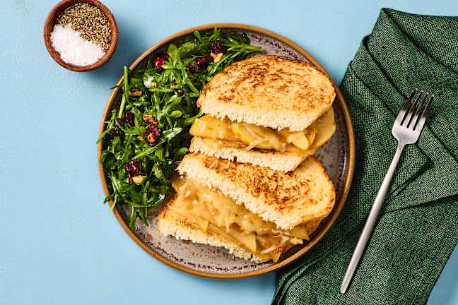 Gouda, Pear & Cheddar Grilled Cheese