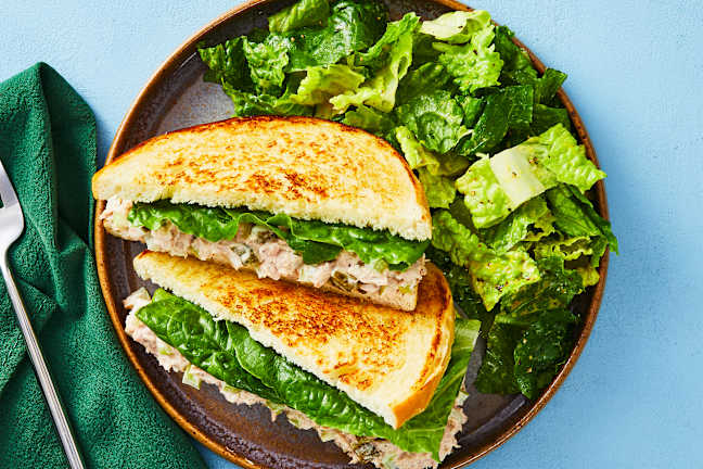 Classic Tuna Sandwiches