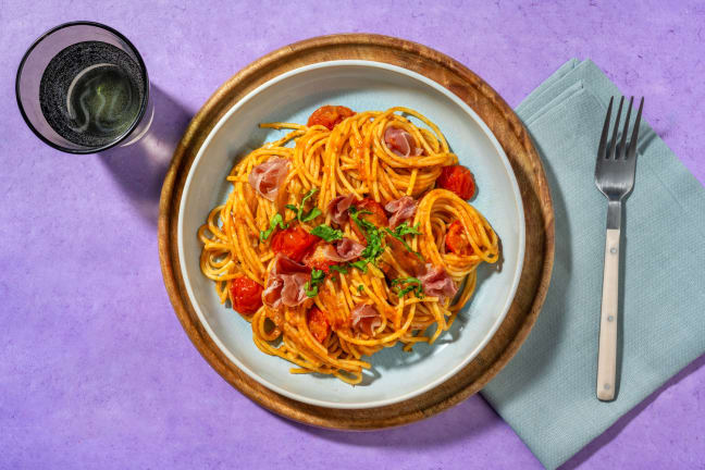 Spaghetti pesto rouge & jambon sec