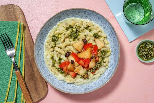 Italienische Spätzlepfanne mit Kräuterseitlingen