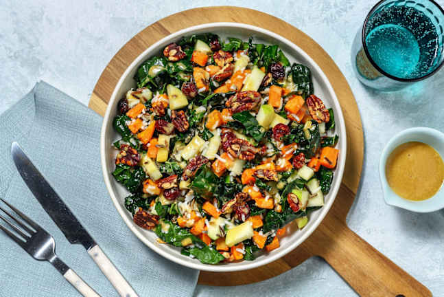 Salade santé de chou frisé et de céréales
