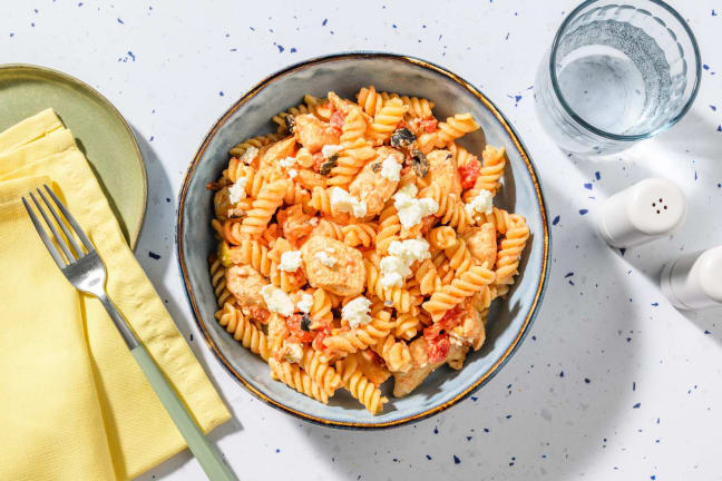 Garlicky Chicken and Feta Fusilli Pasta 