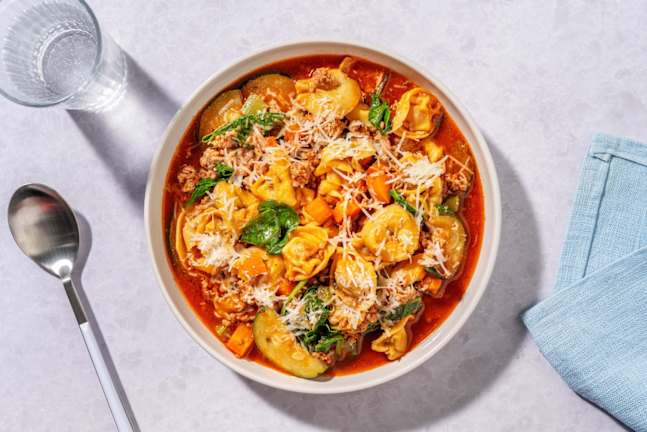 Soupe super rapide à la saucisse et aux tortellinis