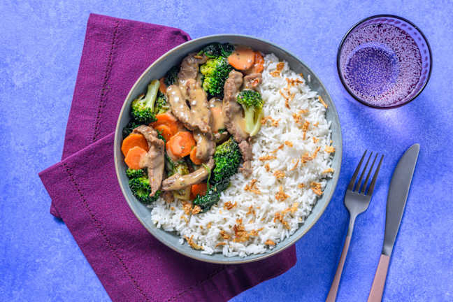 Mild Coconut Satay Beef & Garlic Veggies