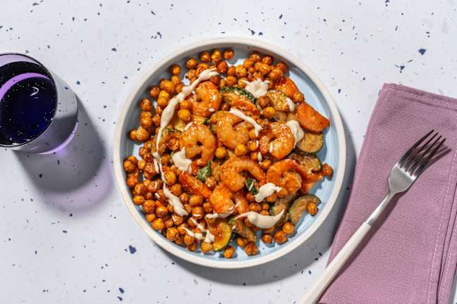 Langostinos salteados con garbanzos crujientes