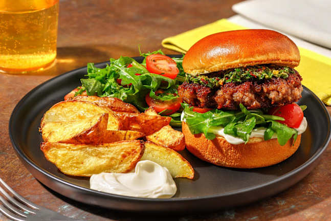 Chimichurri Burger mit käsigem Rindshack