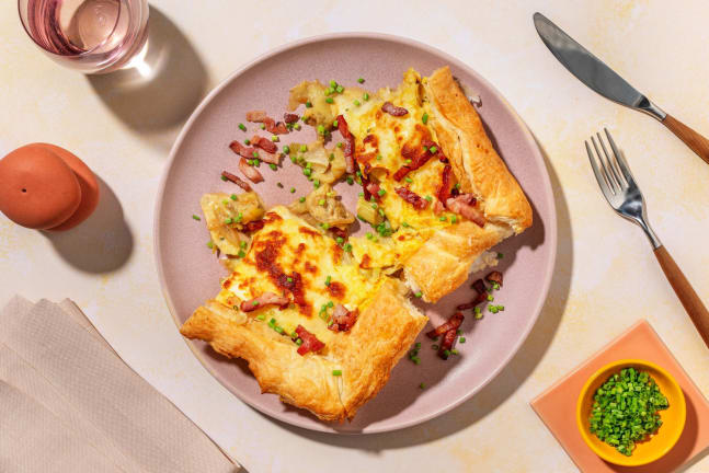 Quiche au navet et au poireau, garnie de lard