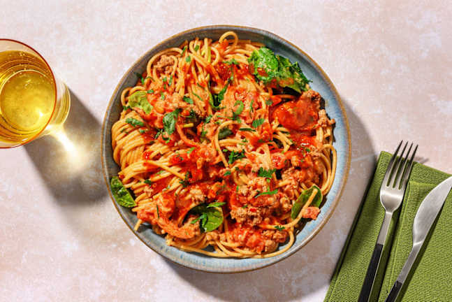 Spaghetti au bœuf haché en sauce crémeuse et harissa