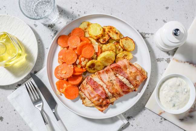 Pangasius au lard et pommes de terre au four
