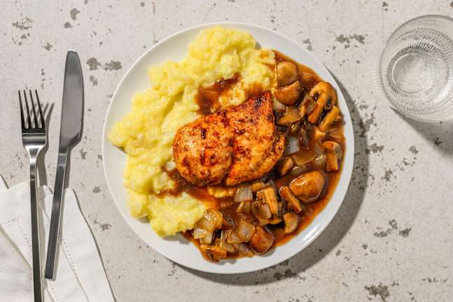 Paprika-Hähnchenbrust mit Kohlrabi-Kartoffel-Stampf