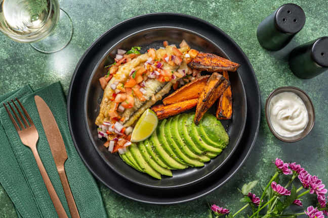 Filet de bar croustillant et avocat