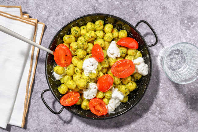 Chicche di patate al pesto e burrata