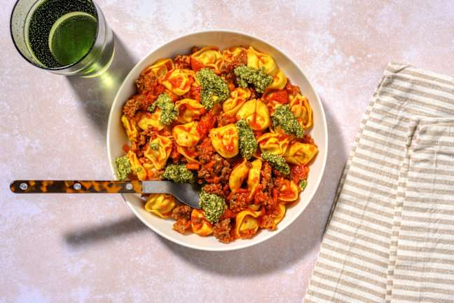 Varmende tortelloni-oksekødsgryde