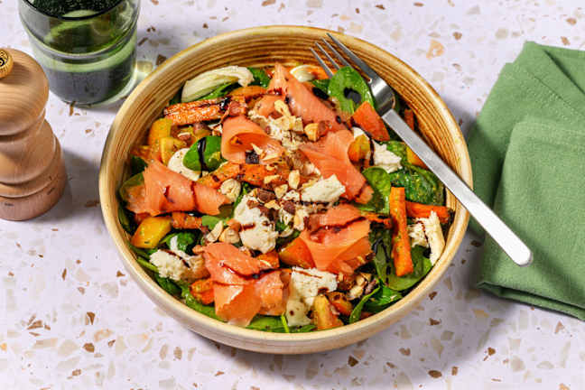 Smoked Salmon and Mozzarella Salad