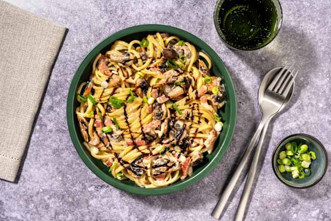 Creamy Blue Cheese Bacon Linguine