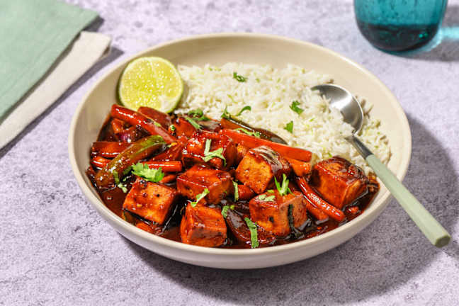 Pikantes Thai Erdnuss-Curry mit Chili-Tofu