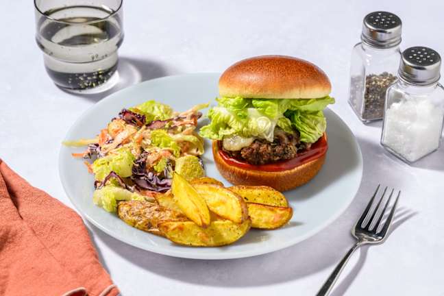 Family Favourite Cheddar Cheeseburger