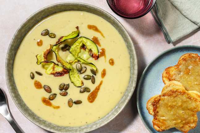 Courgette Soup with Toasted Pumpkin Seeds