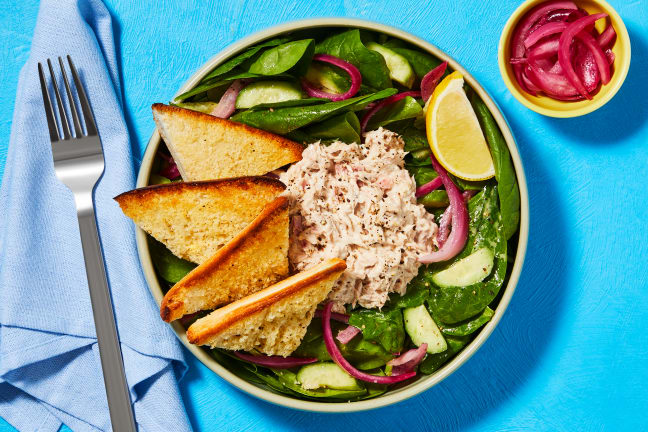 Creamy Tuna and Spinach Salad