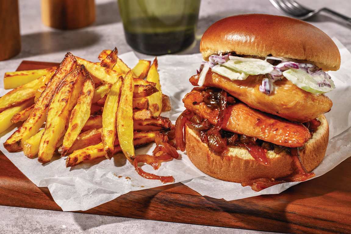 BBQ Chicken Burger & Onion Chutney