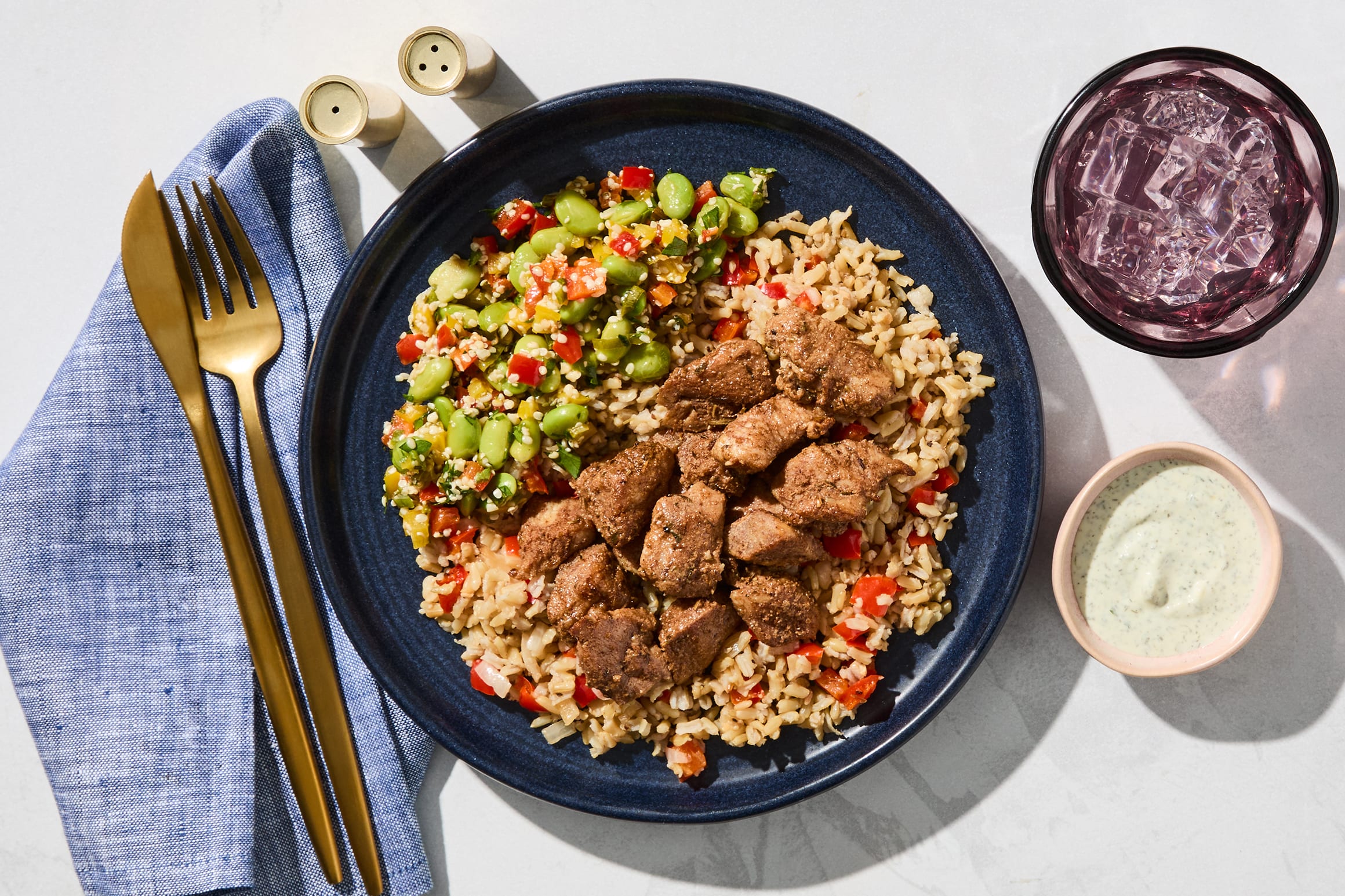 Bol de poulet et de riz à la libanaise