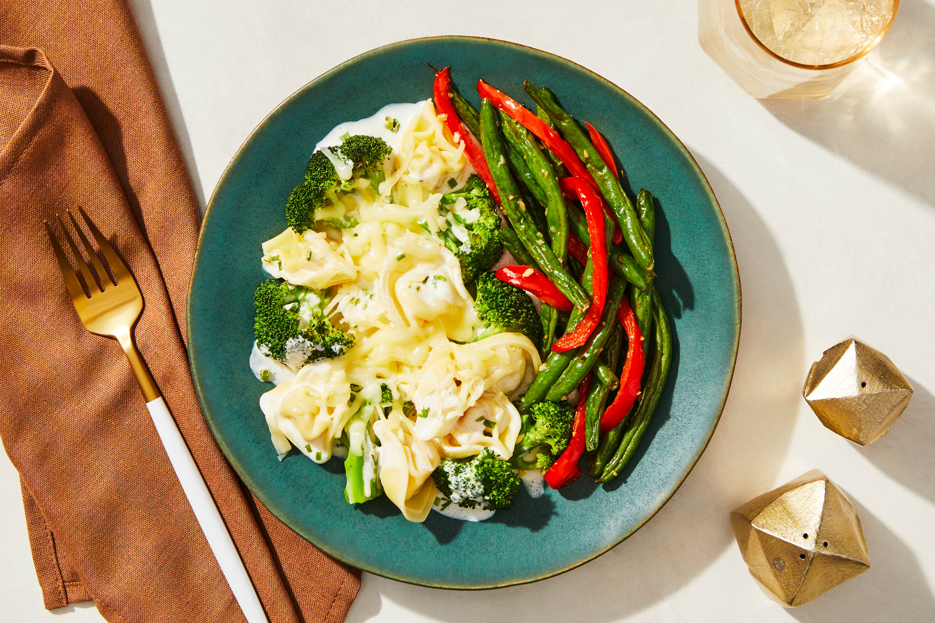 Lemon Cream Tortellini & Broccoli