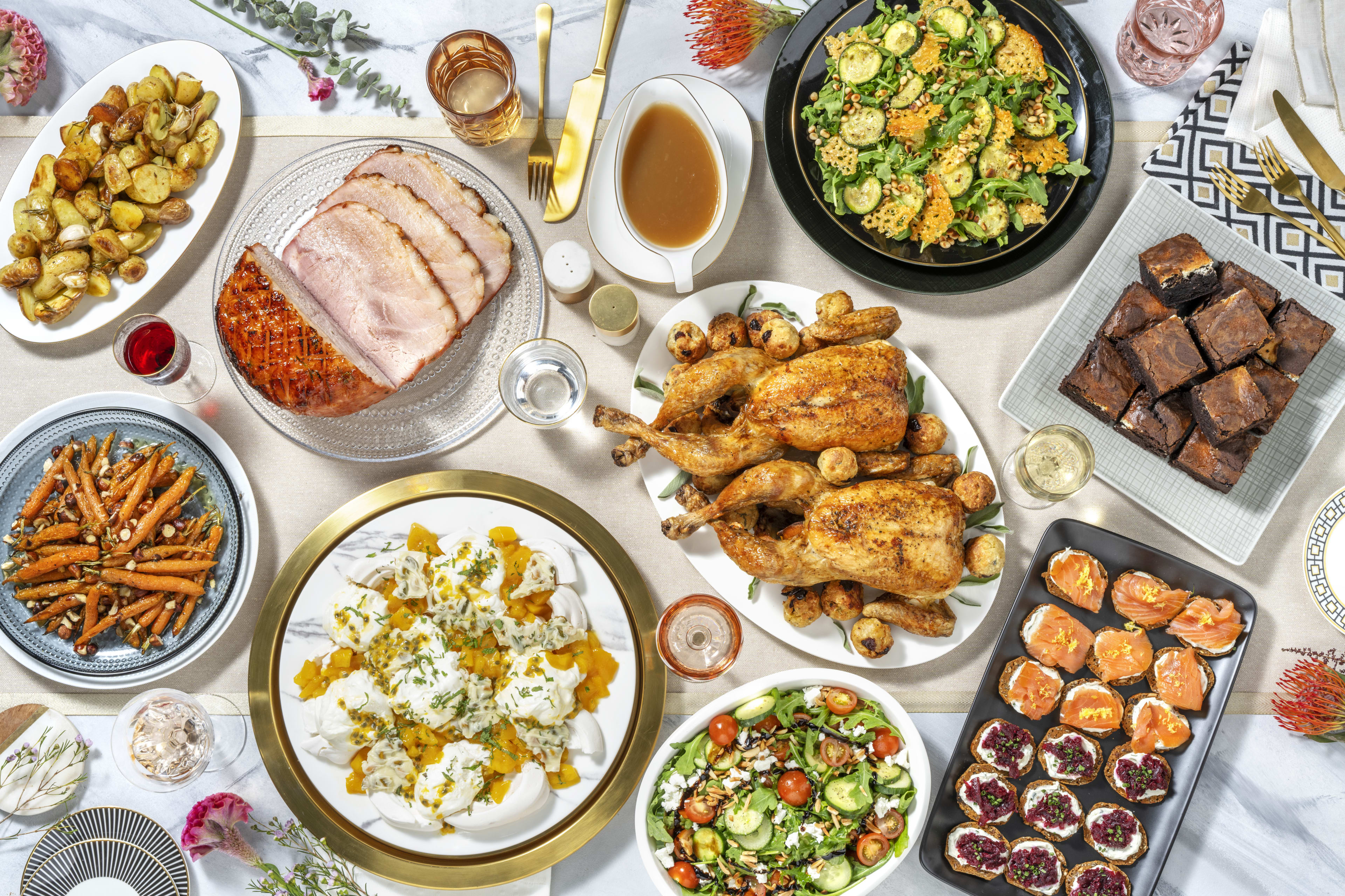 <h2>Why Choose a Christmas Food Box from HelloFresh?</h2>