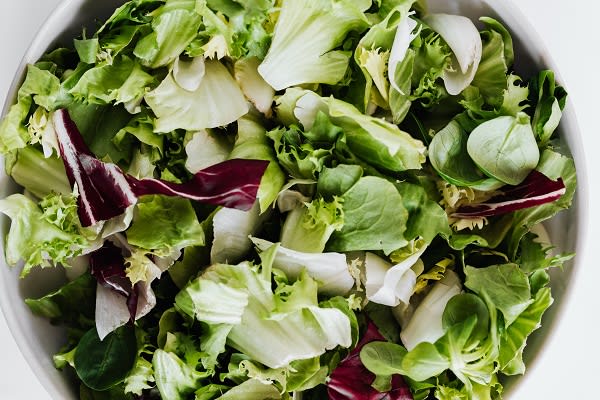 Get to Know Leafy Salad Greens