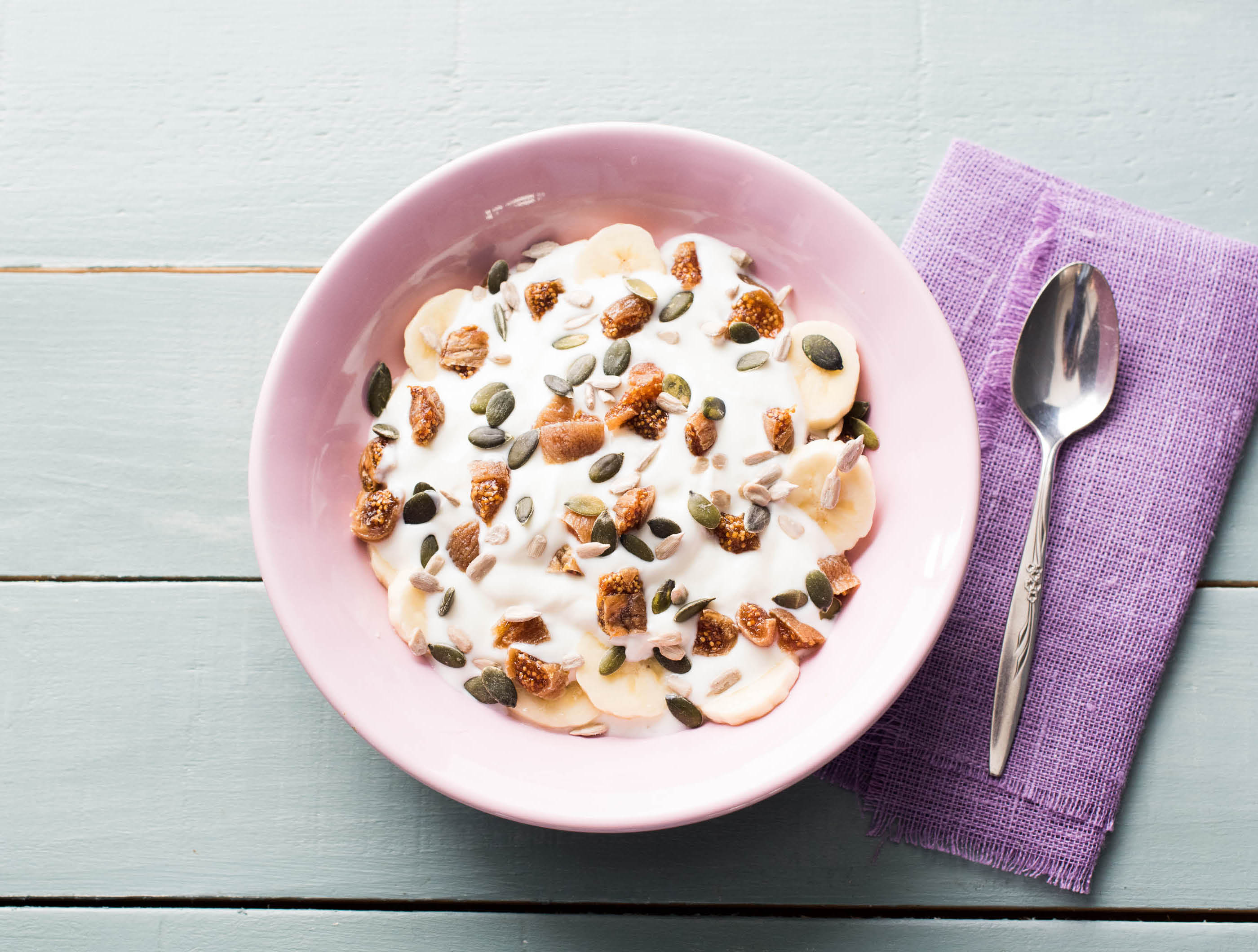 Yaourt Alpro soya à la mangue et au granola