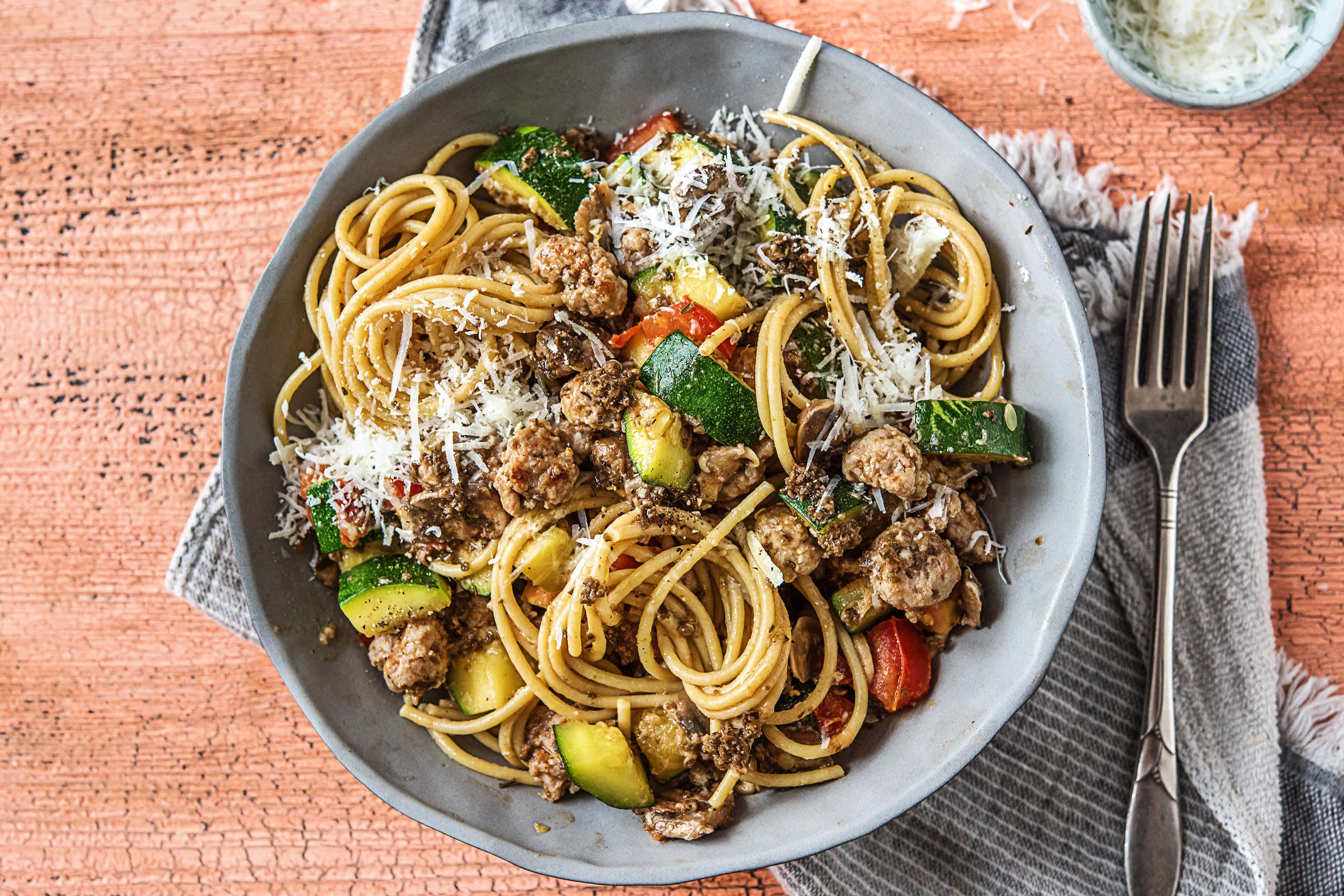 Spaghetti integrale met varkenssaucijs