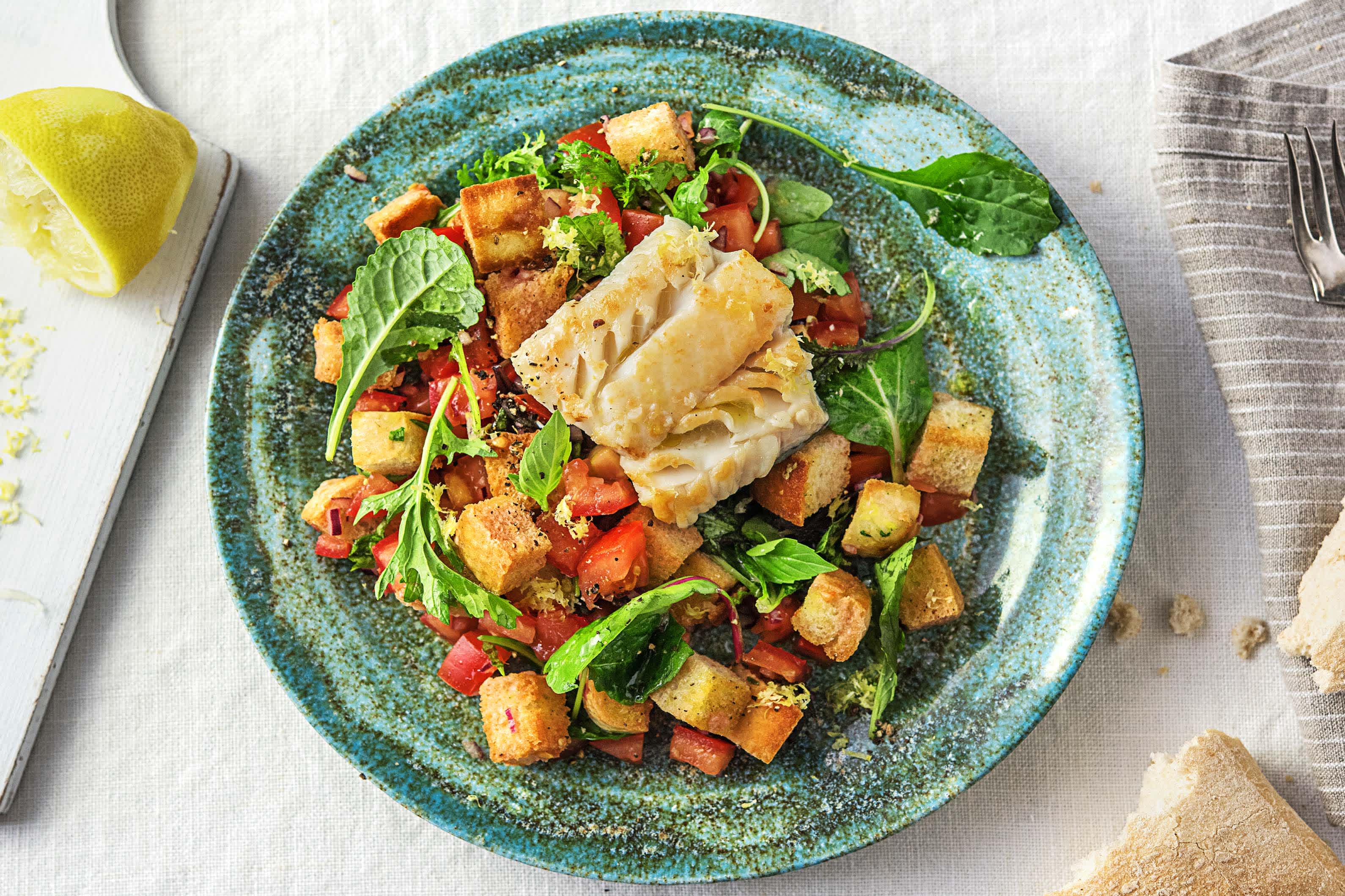 Kabeljauwfilet met Italiaanse broodsalade