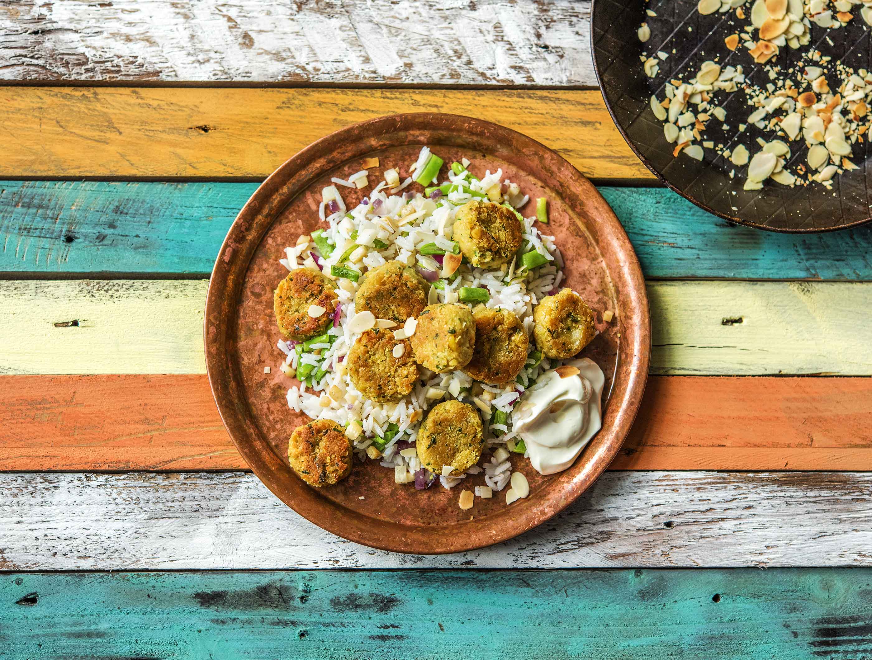 Riz pilaf aux falafels et au céleri-rave