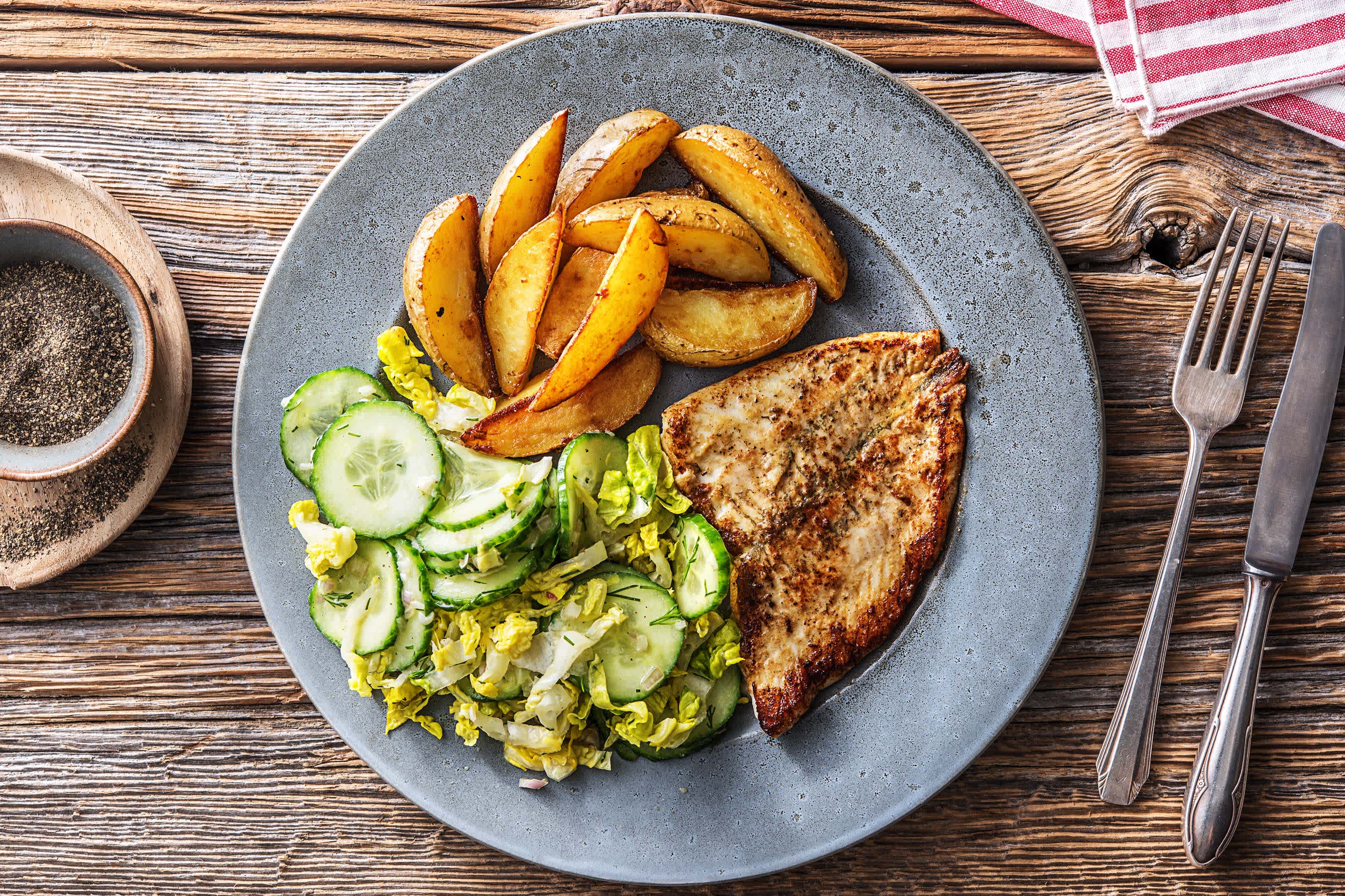 Scandinavische salade met mosterdschol