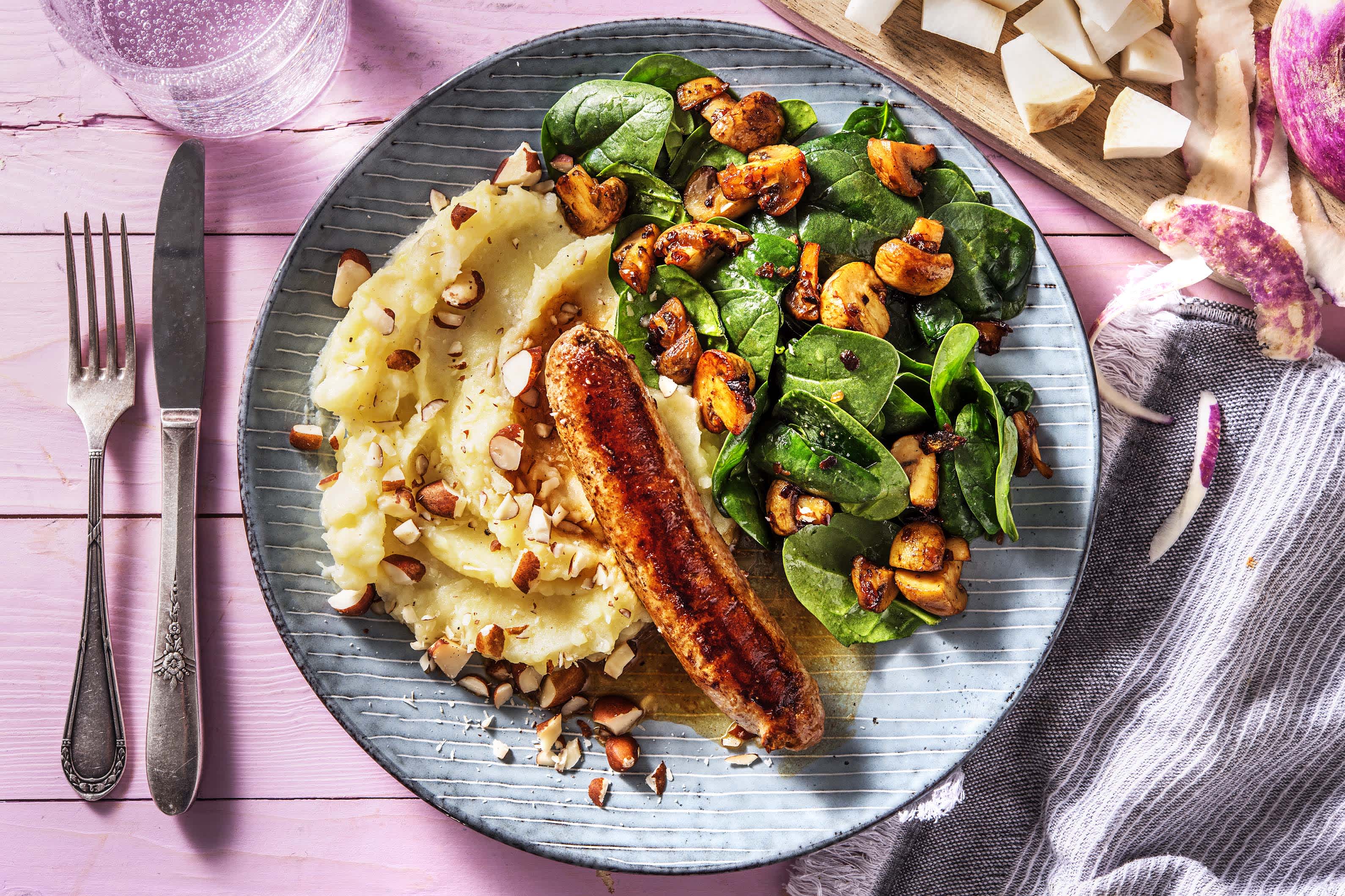 Purée de navet et saucisse de porc