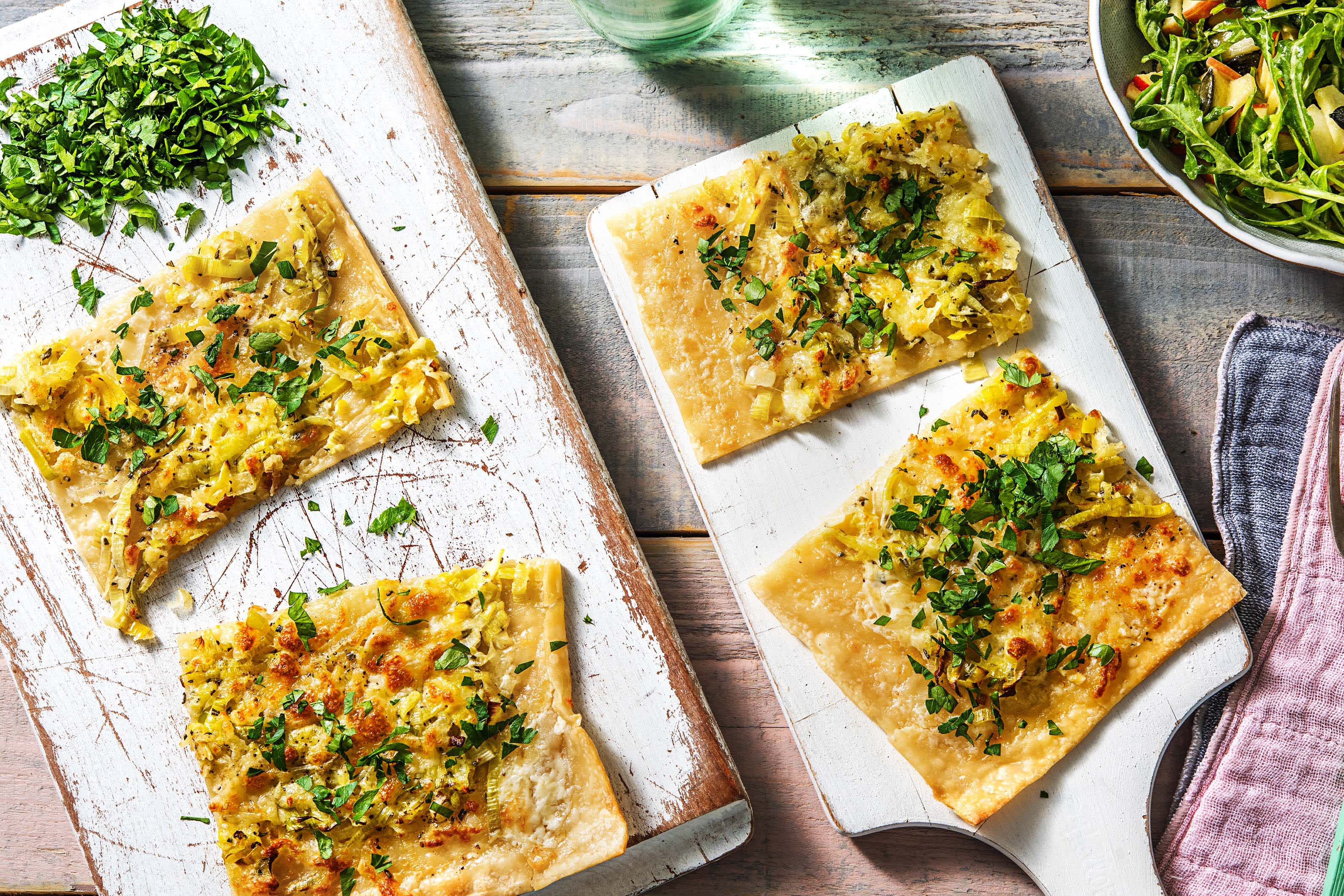 Flammkuchen mit Lauchgemüse