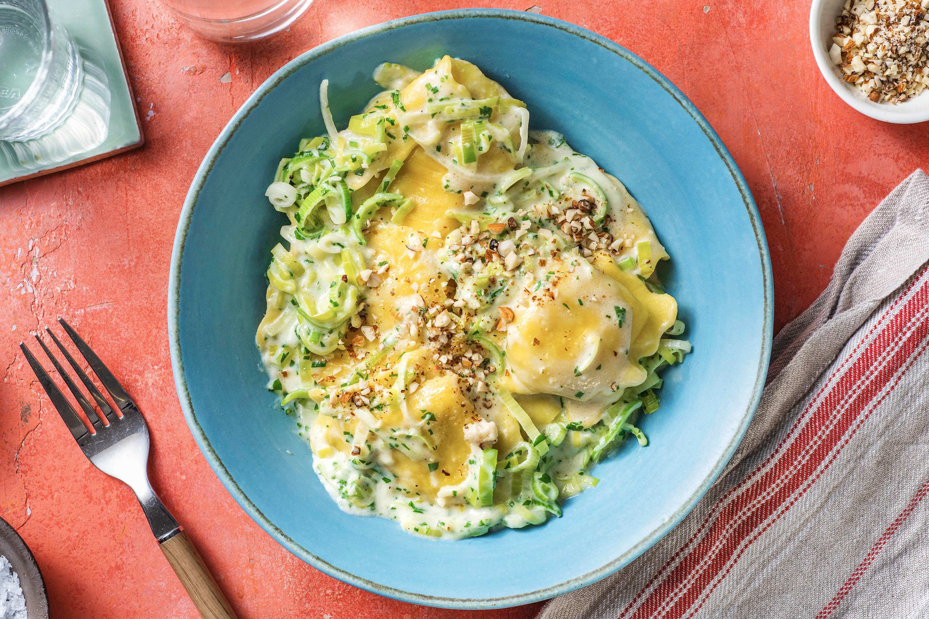 Maxi-Ravioli mit Steinpilz-Füllung