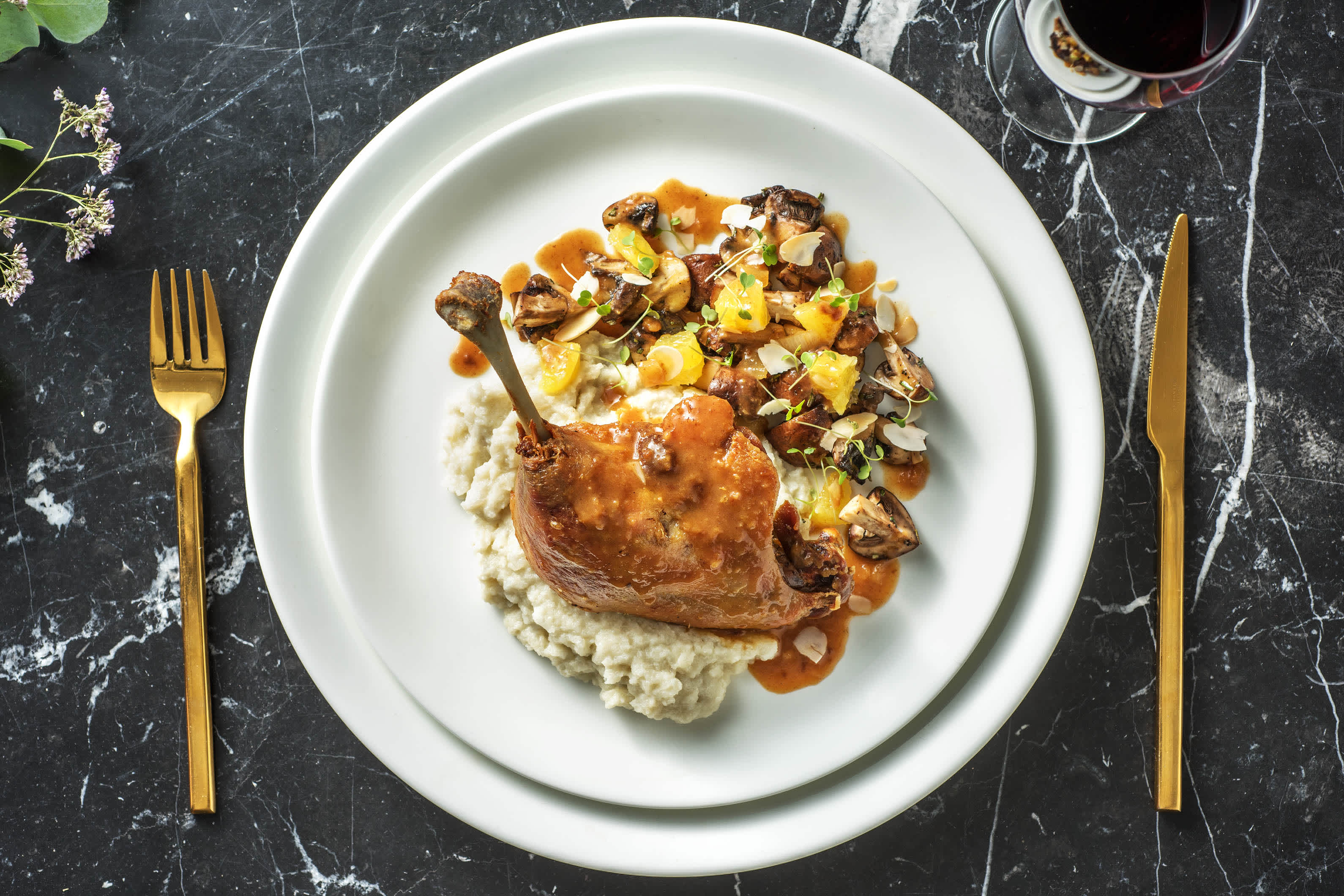 Purée de topinambours, cuisse de canard et sauce à l'orange