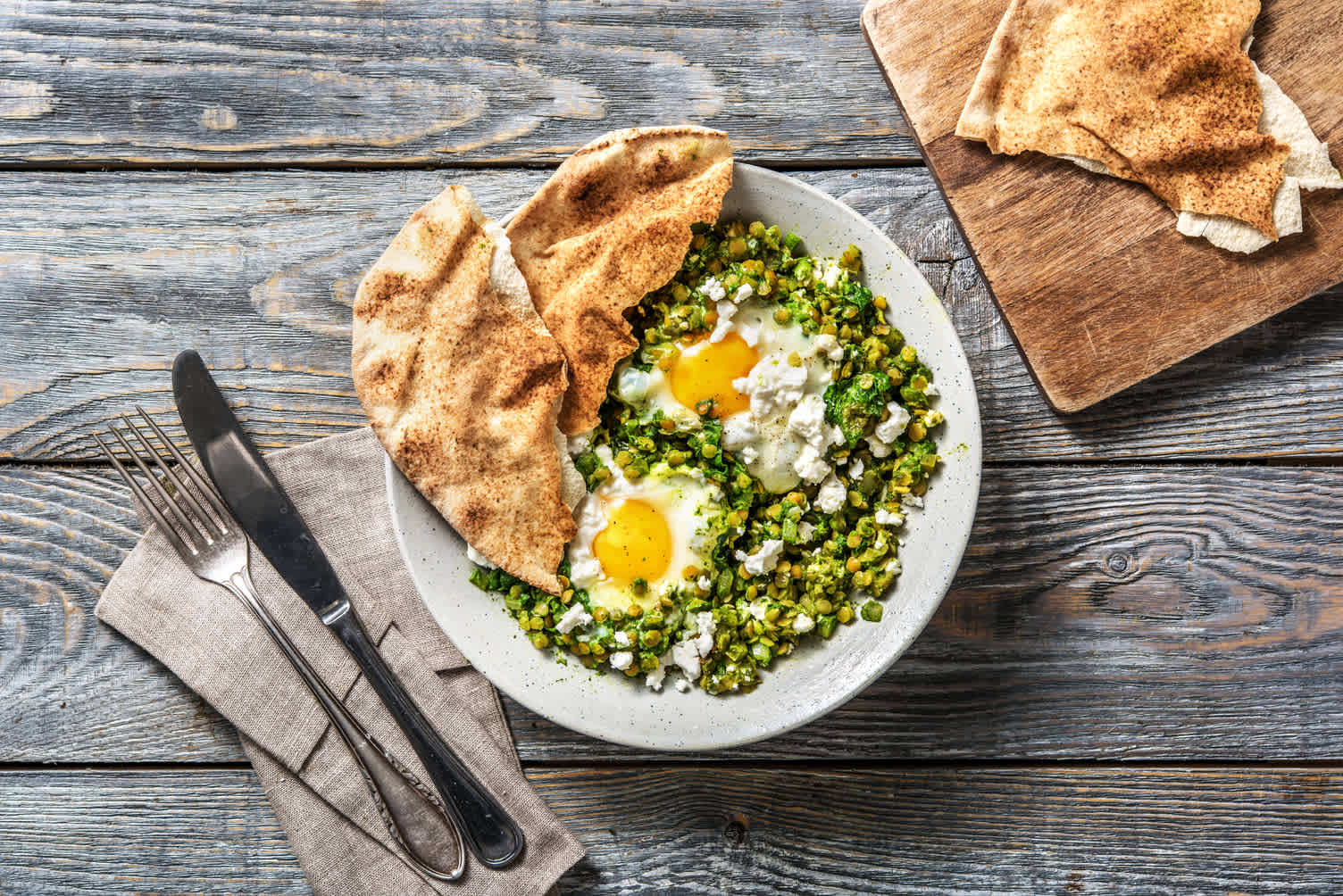 Chakchouka verte aux lentilles et au fromage grec