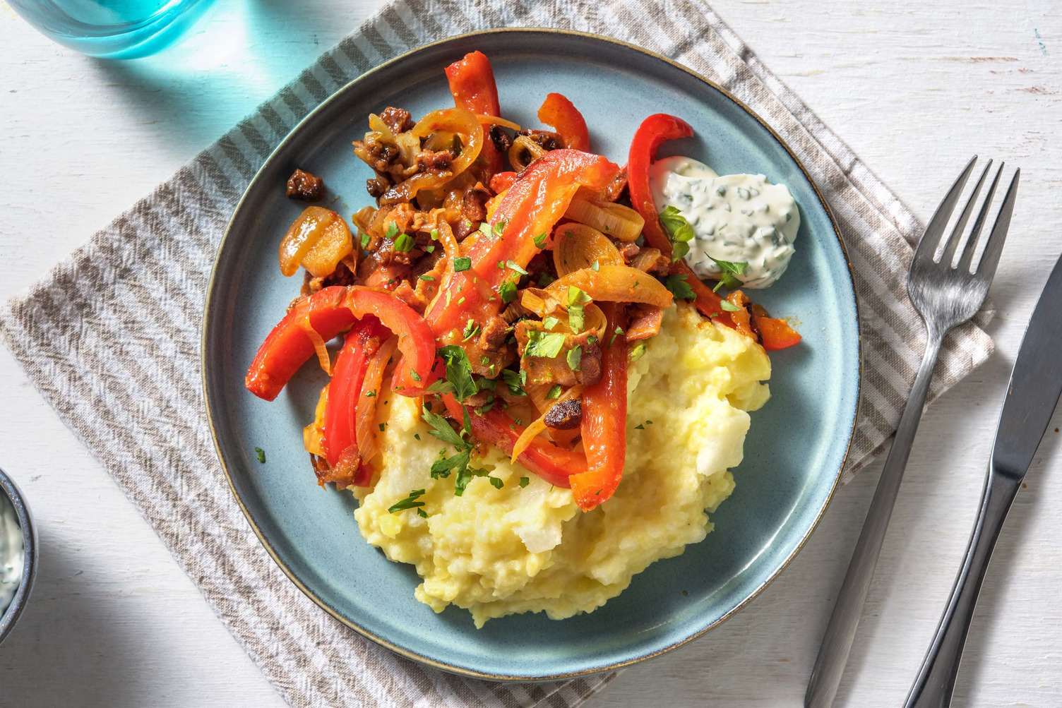 Chorizo-Paprika-Pfanne mit Kohlrabi-Kartoffel-Püree