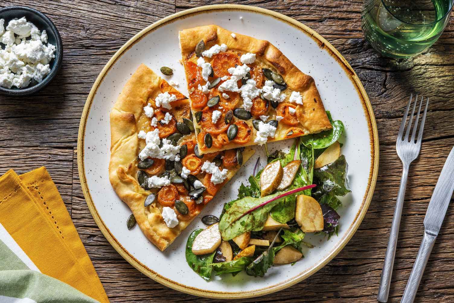 Galette mit glasierten Karotten und Ahornsirup