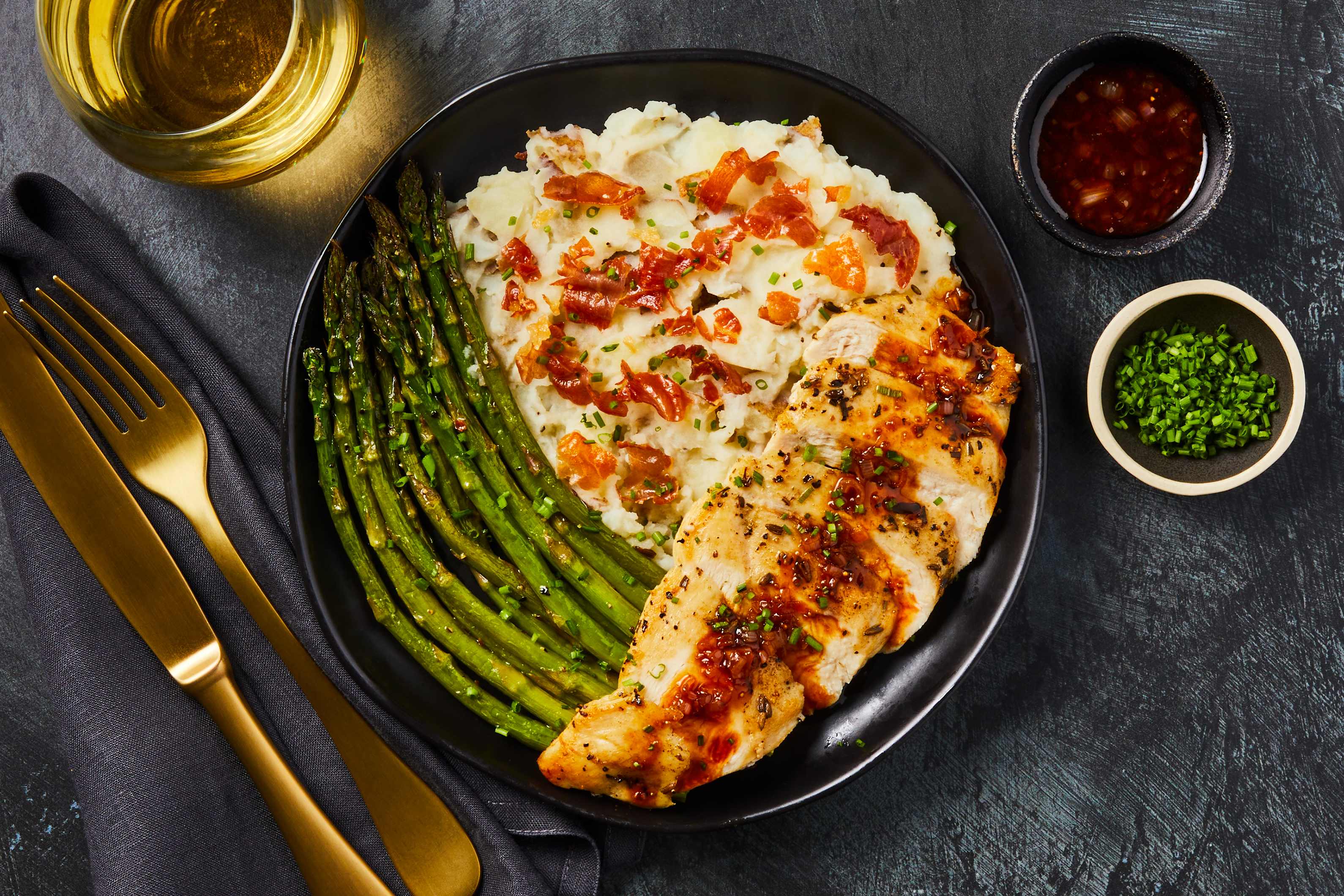 Herbed Chicken with Roasted Asparagus