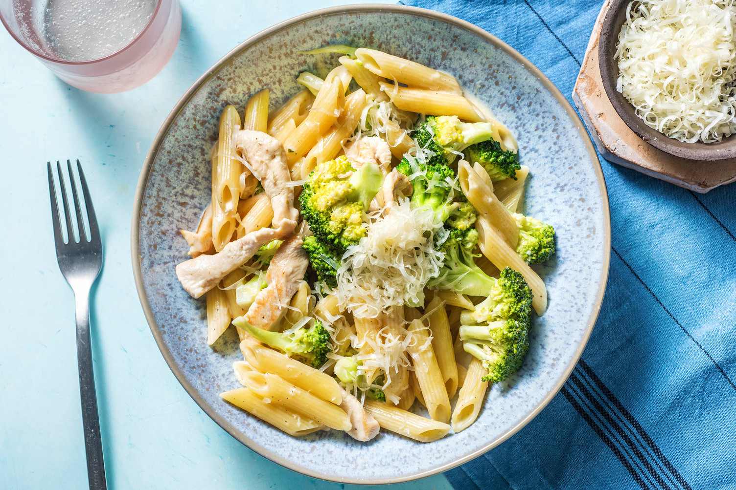 Penne sauce alfredo & brocoli à la crème