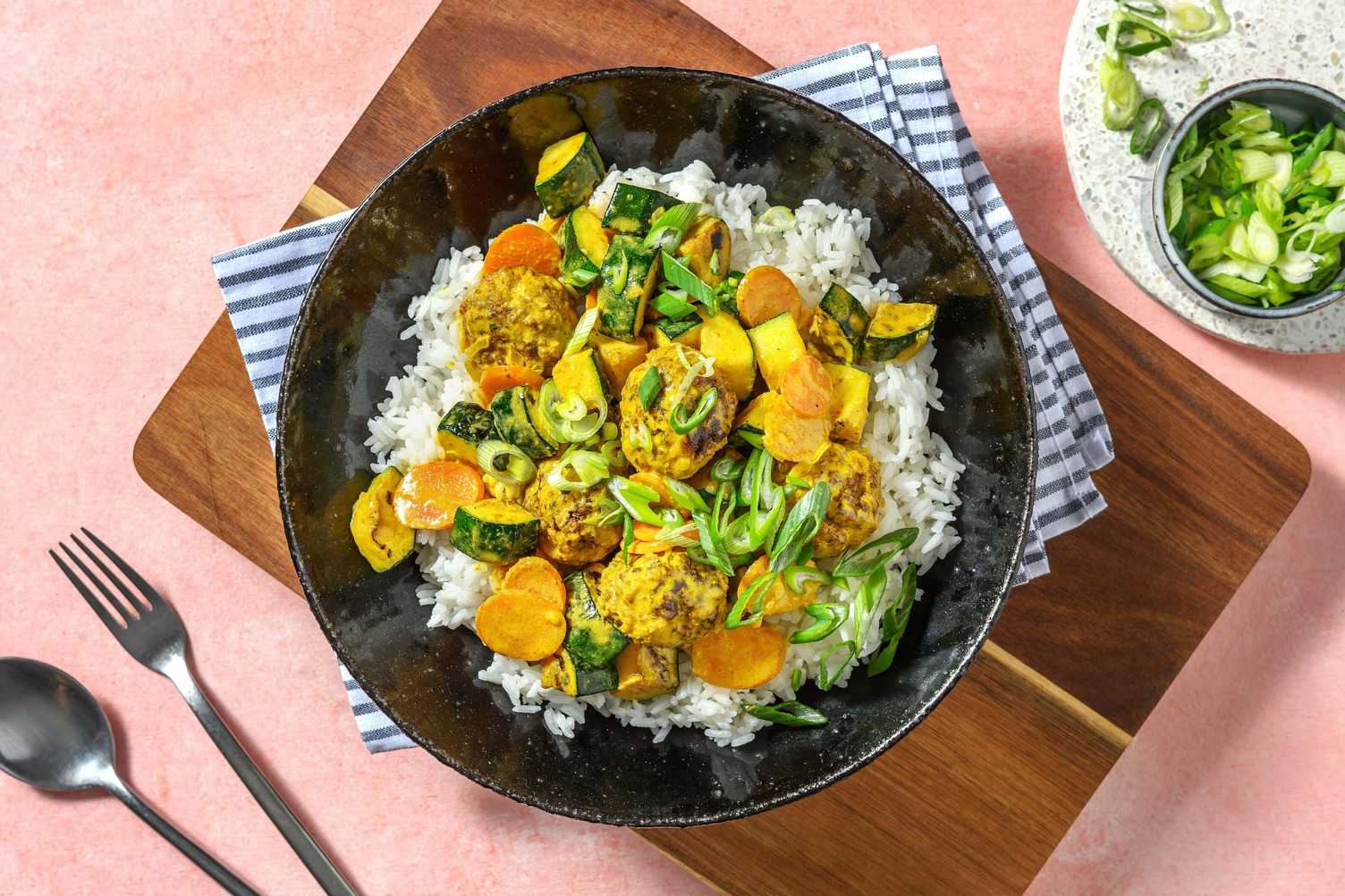 Curry doux aux boulettes de poulet