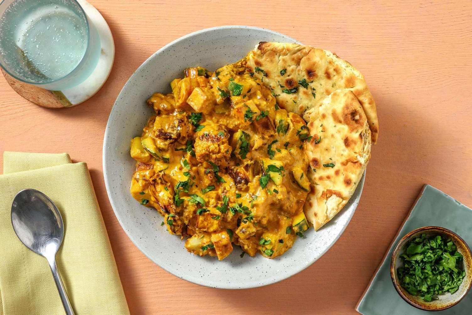 Korma indien de courgette & de chou-fleur