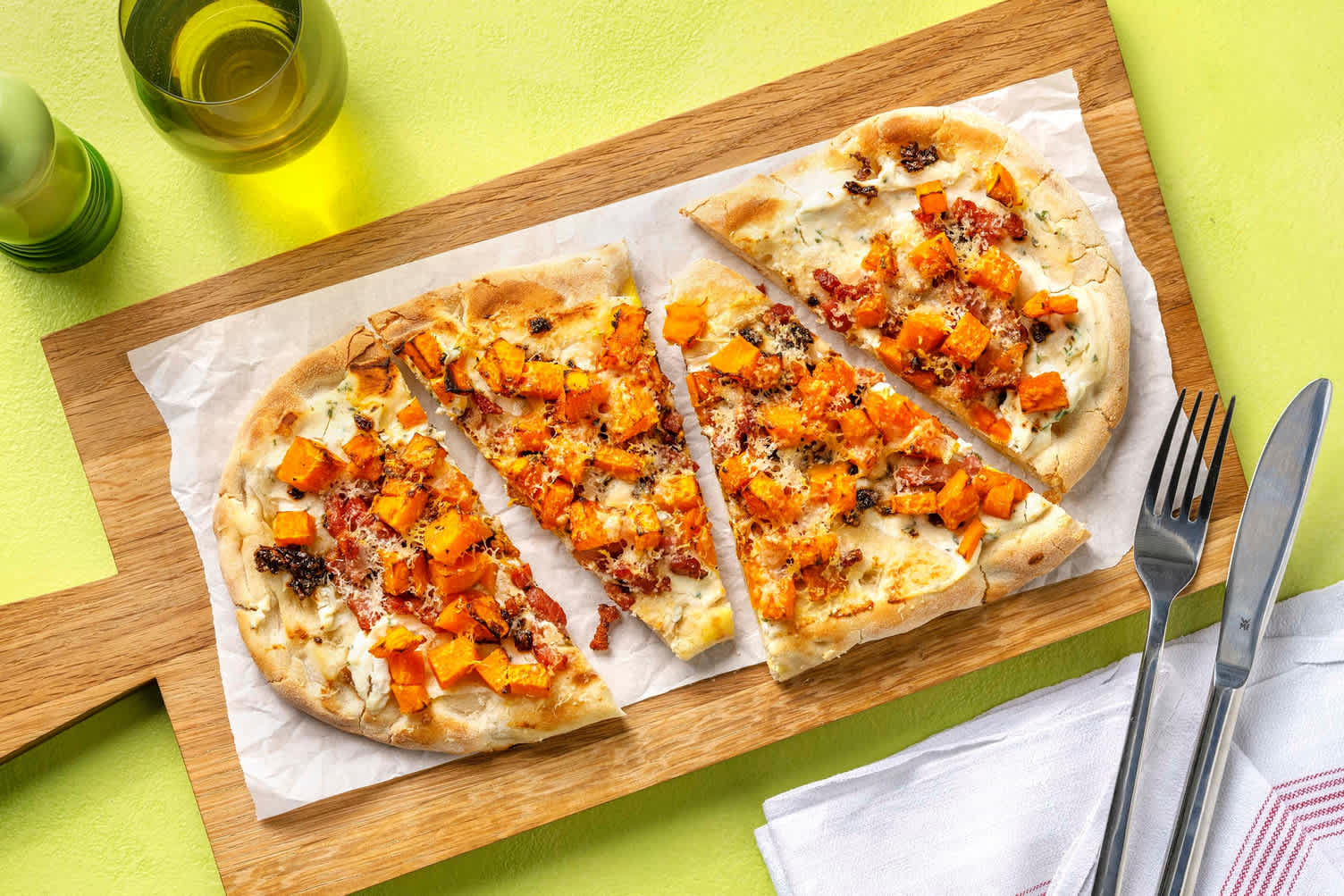 Pizza con zucca e pancetta croccante