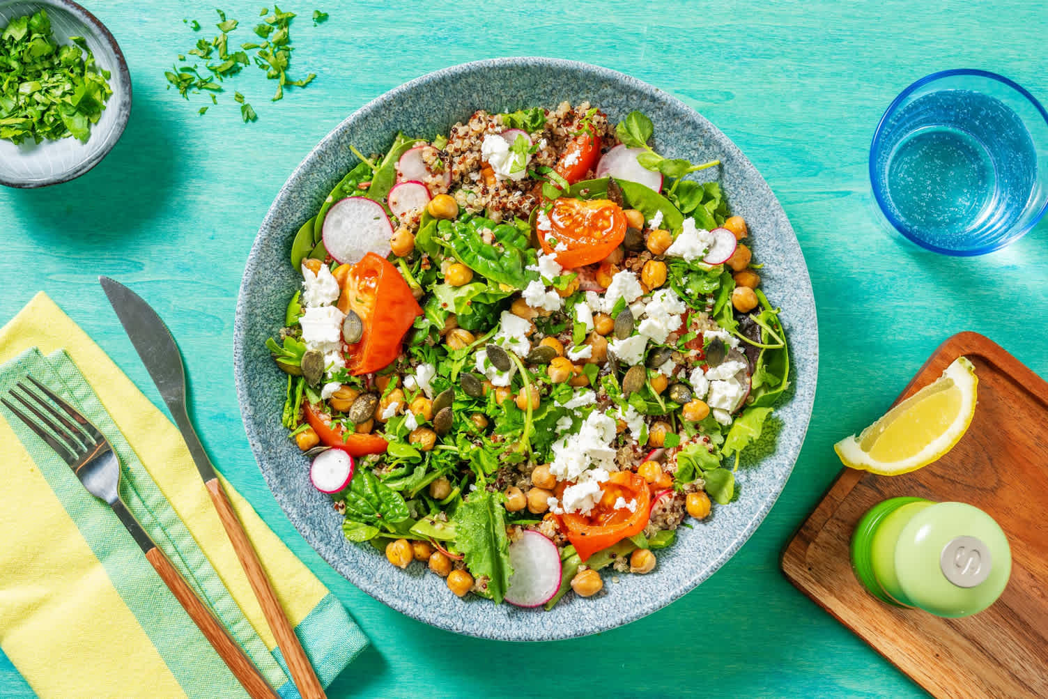 Ristet kikert- og tomatsalat 