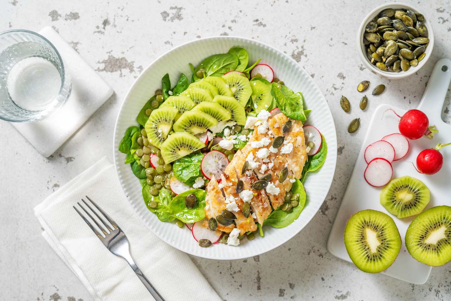 Bowl lentilles, poulet & kiwi