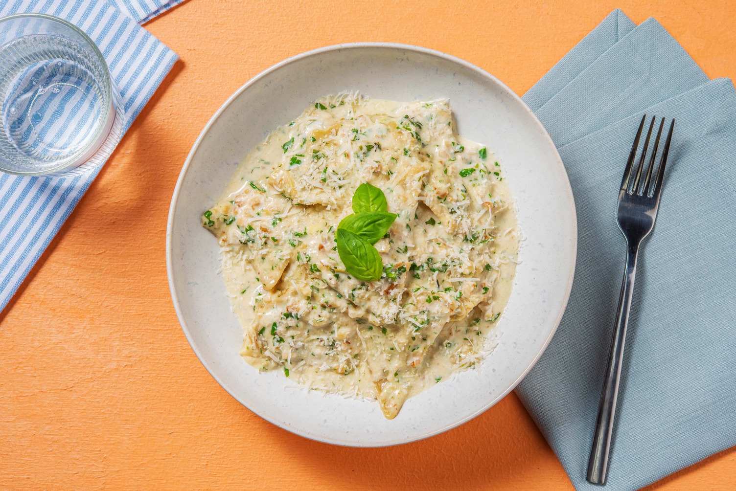 Pansotti liguri alle erbette in salsa di noci