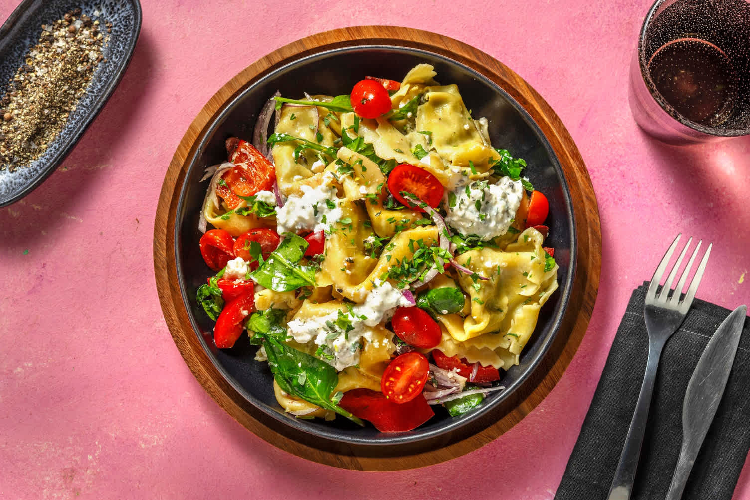 Gresk-inspirert tortelloni