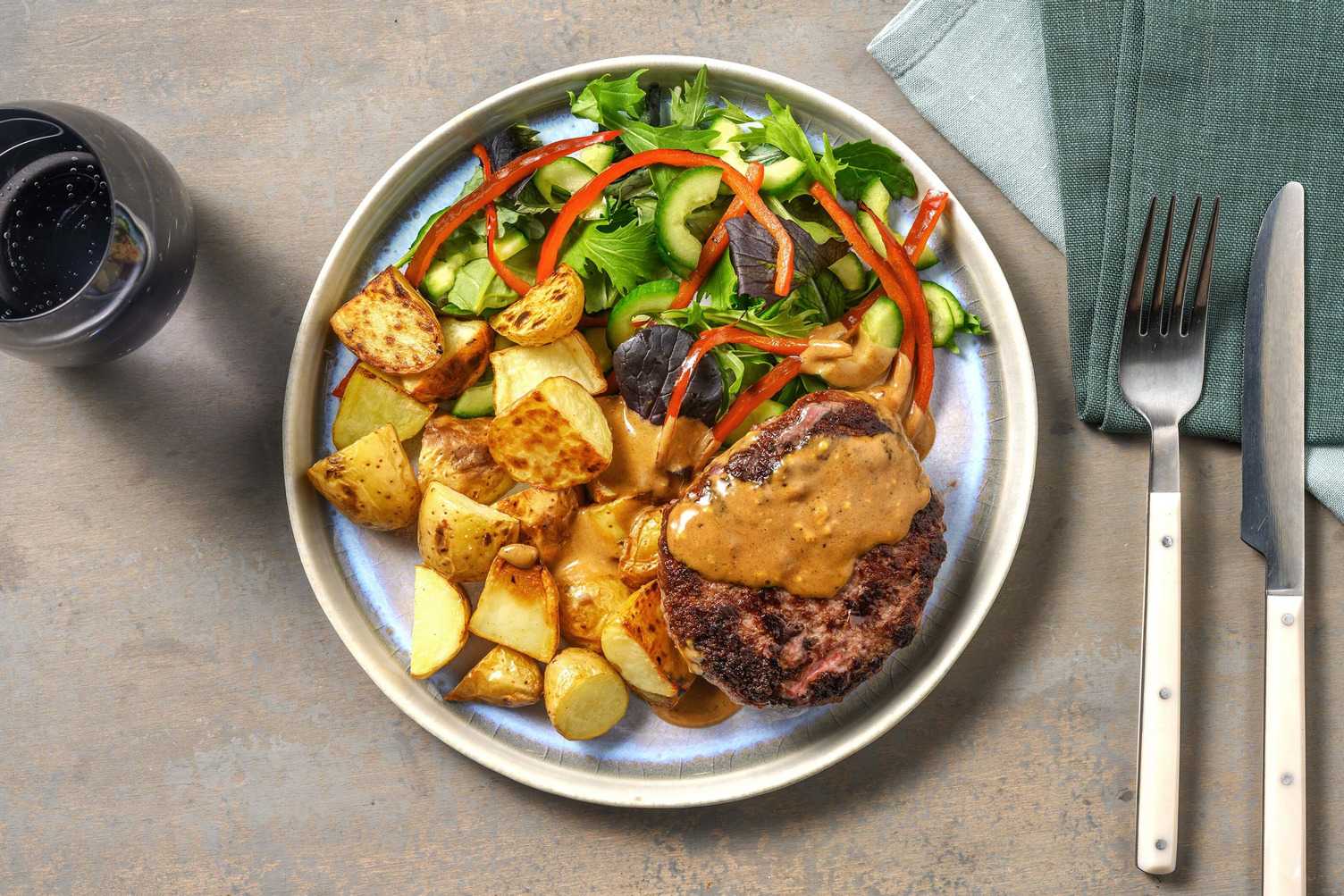 Steak haché & crème de moutarde persillée